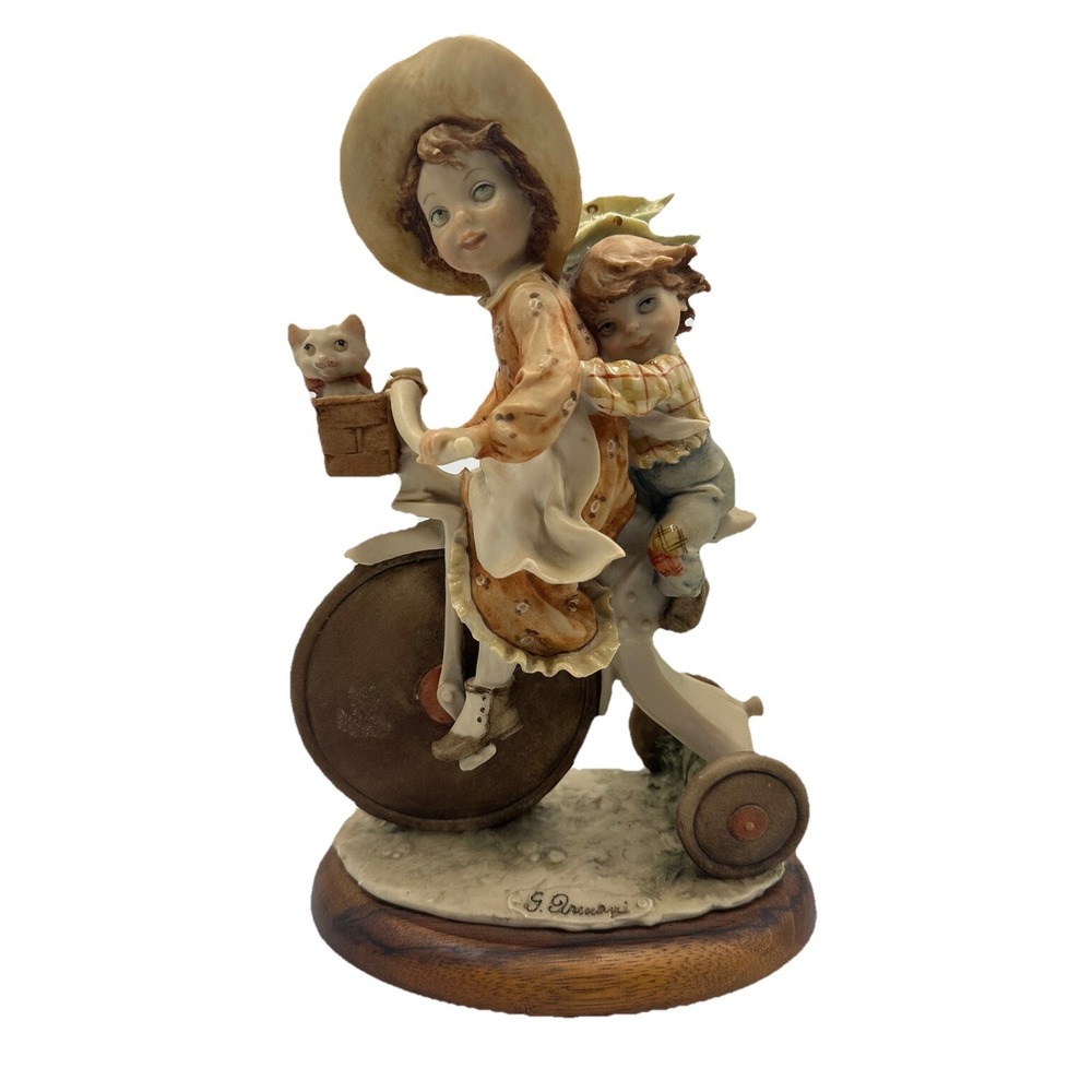 1982 Giuseppe Armani Gulliver's‎ World Sculpture - Kids on a Tricycle Vintage
